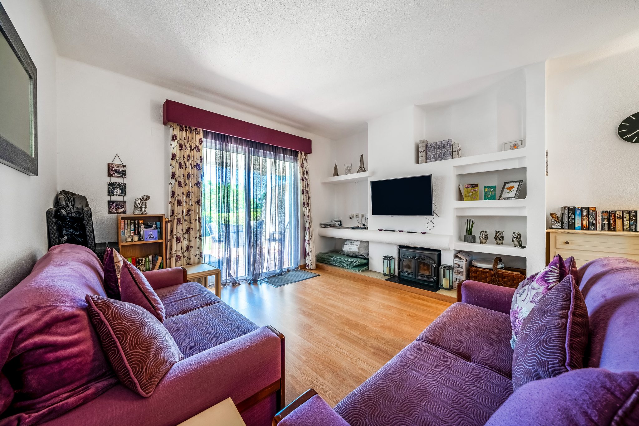 Sala de estar com lareira