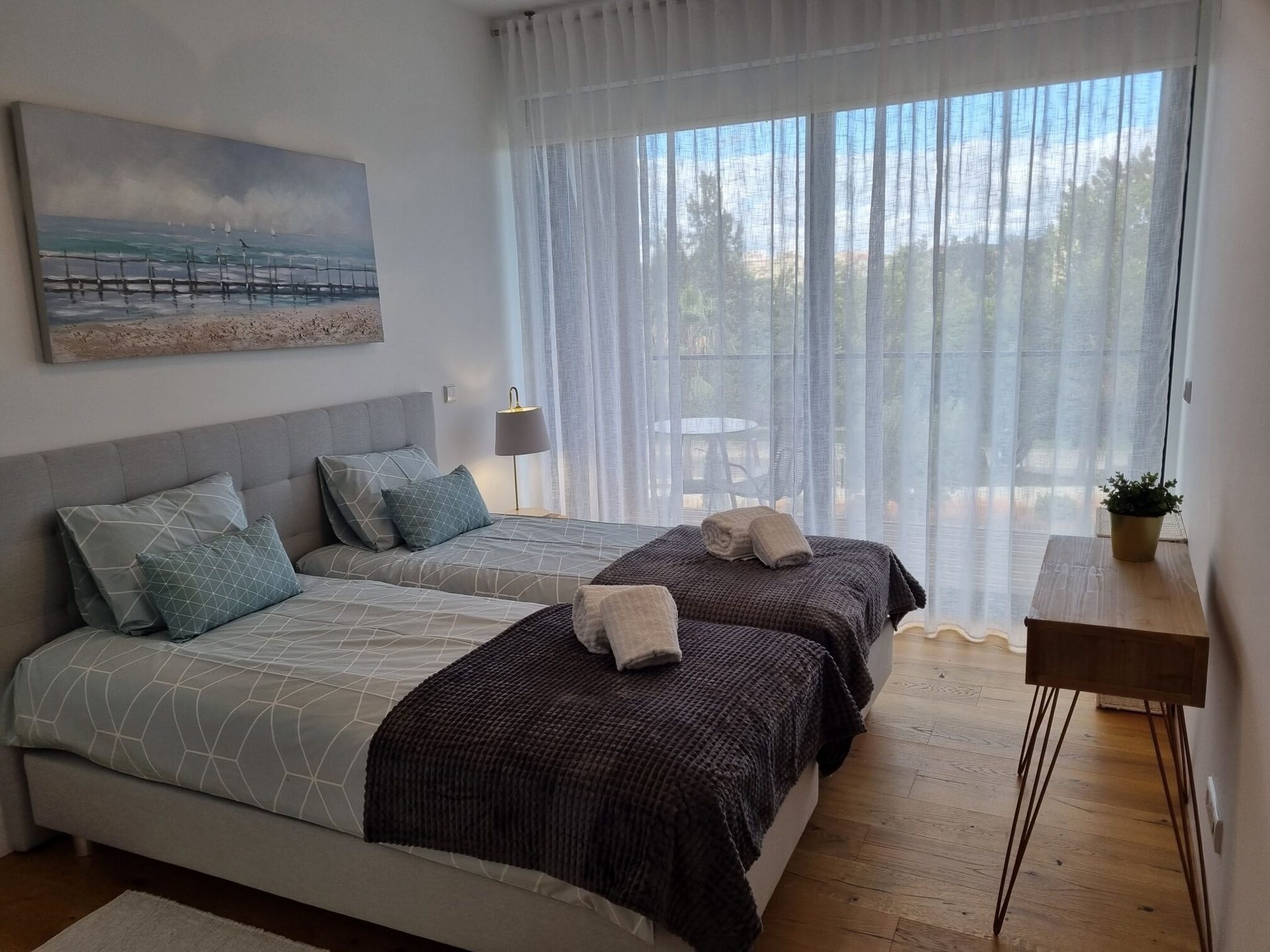 Segundo quarto, camas